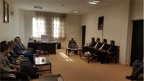 نماینده ولی فقیه و امام جمعه استان ایلام:رضایت کامل از حوزه ارتباطات وفناوری اطلاعات دراستان وجوددارد