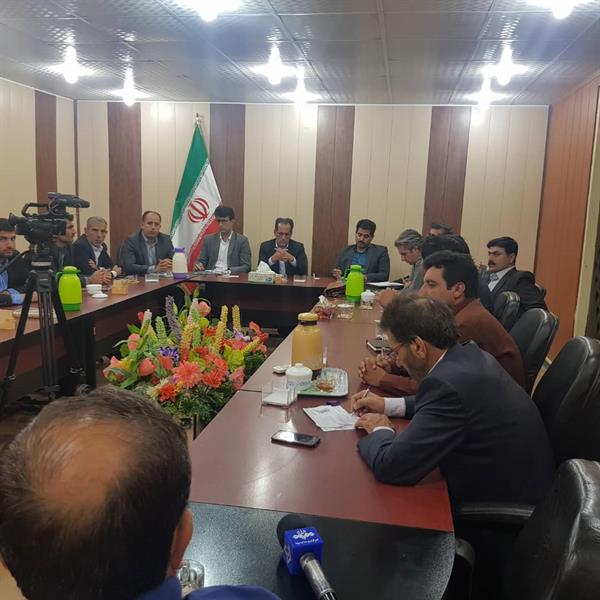 بررسی مشکلات ارتباطی شهرستان دهلران در استان ایلام