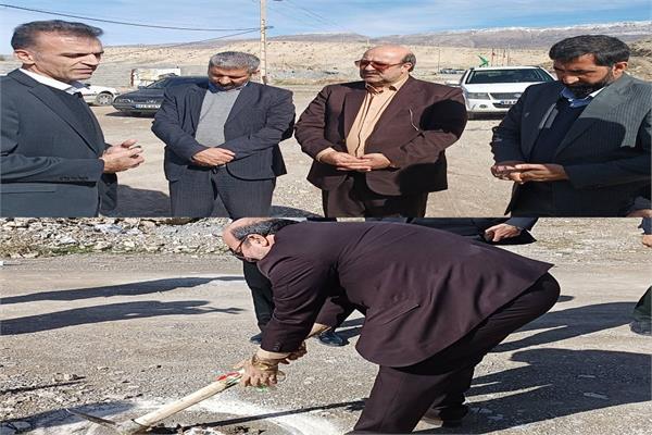 افتتاح و کلنگ زنی طرح های ارتباطی شهرستان ملکشاهی استان ایلام